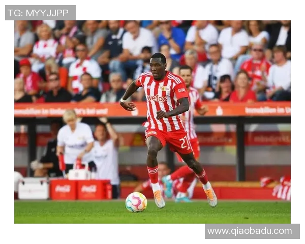 柏林赫塔主场遗憾不敌门兴格拉德巴赫平局成为最终结局